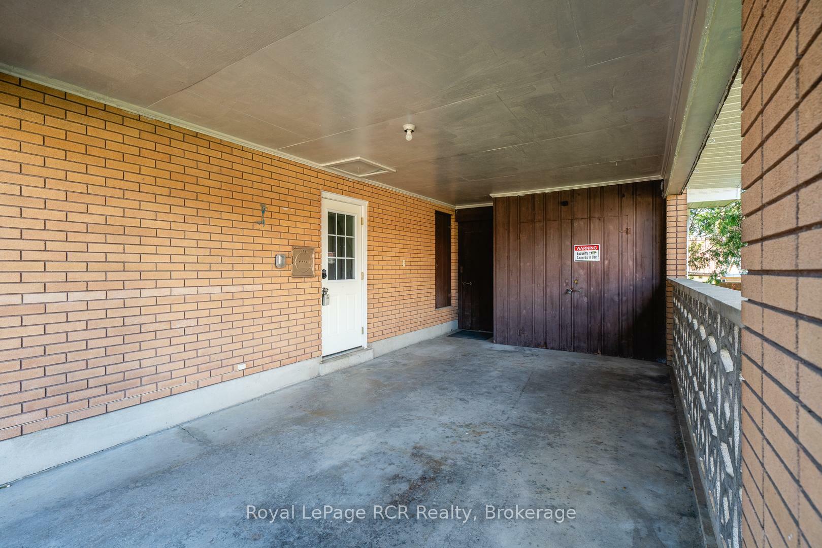 Property Photo: 170 7th Street ON N4N 1G5