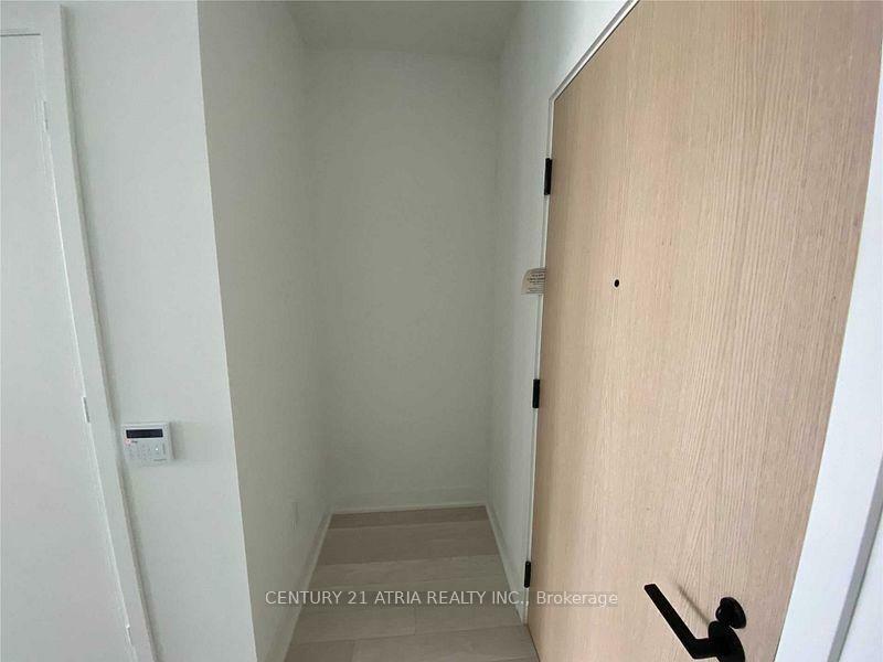 Property Photo: 60 George Butchart Drive 701 ON M3K 0C9