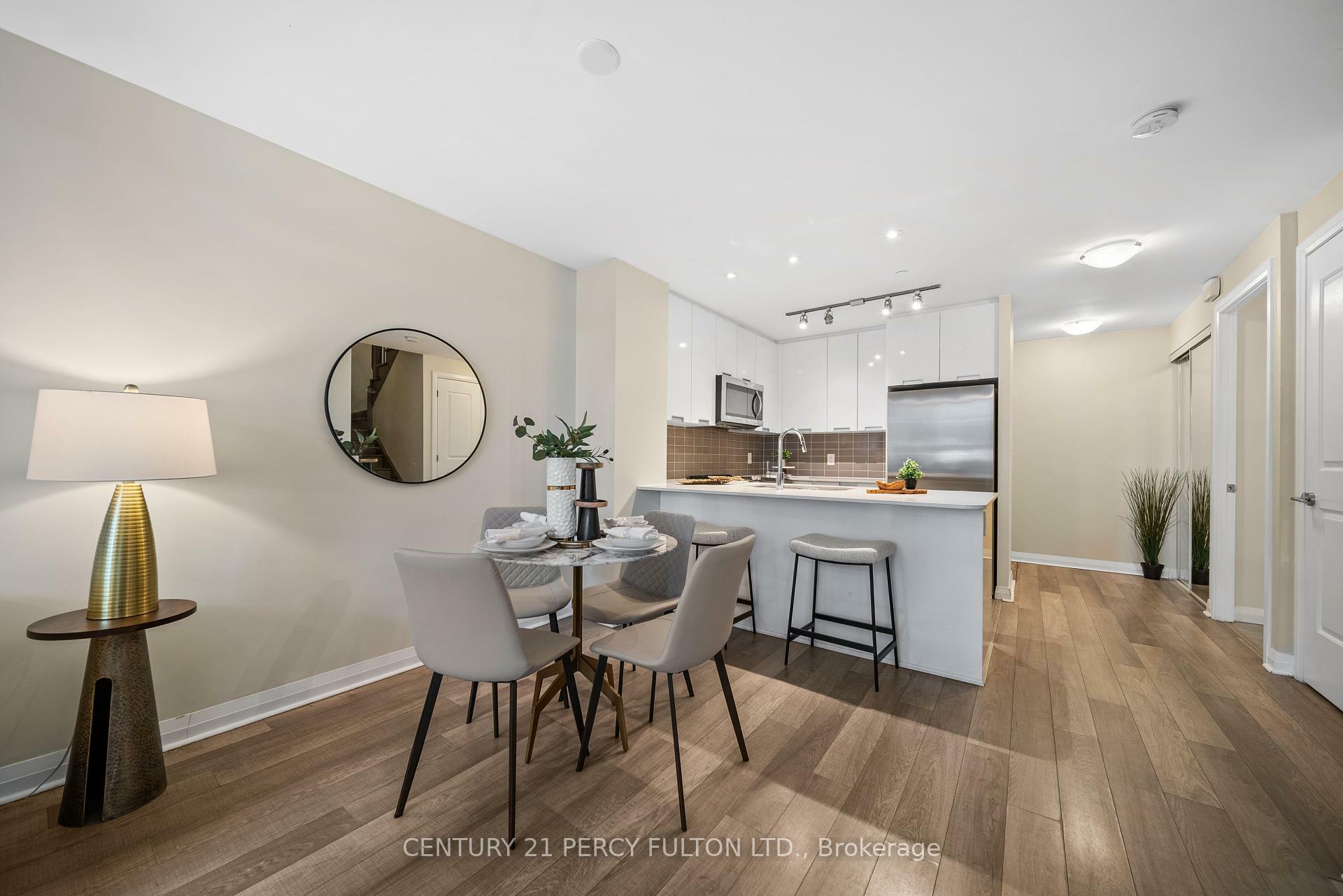 Property Photo: 5033 Four Springs Avenue 119 ON L5R 0G6