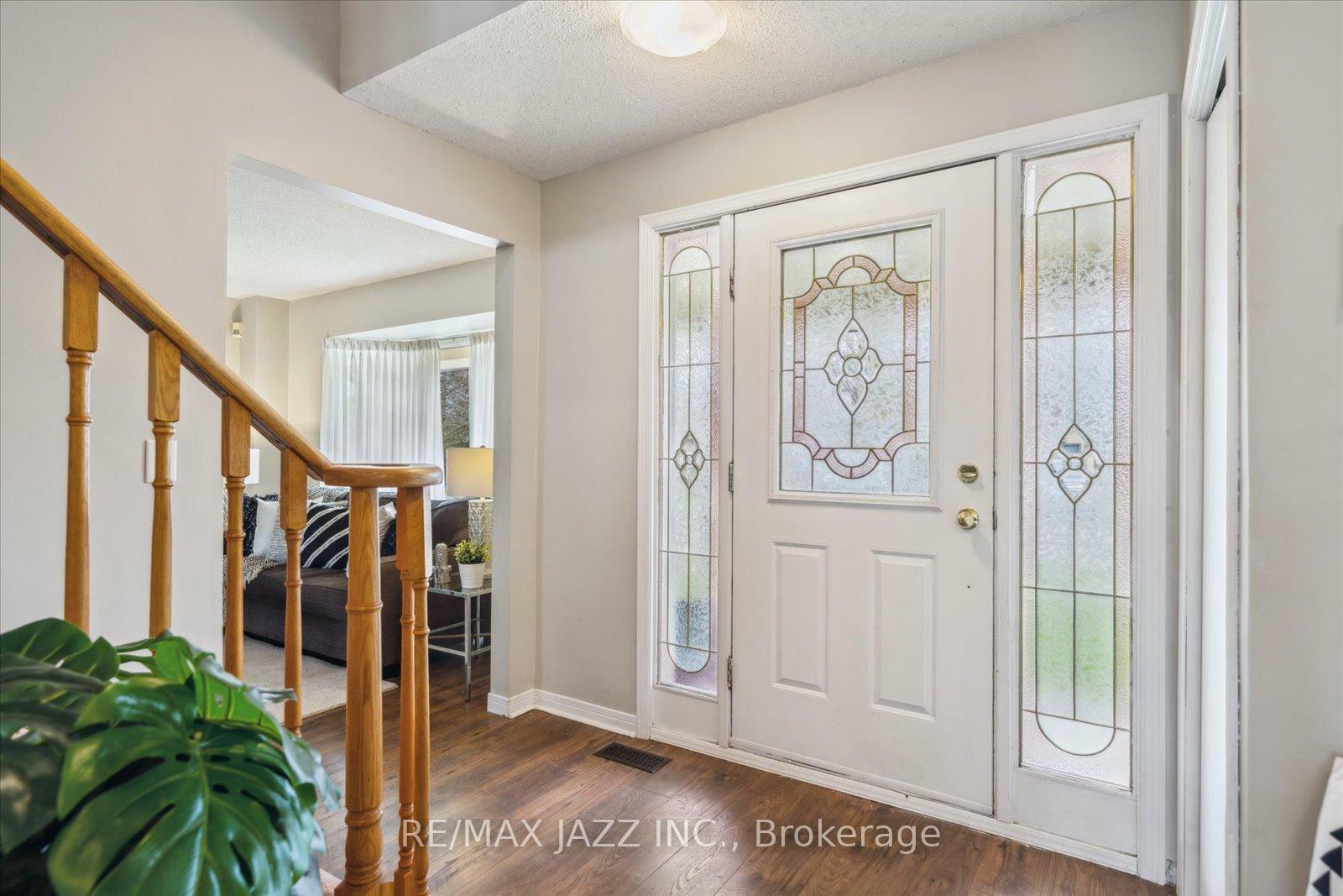 Property Photo: 63 Pinedale Crescent ON L1E 1C7