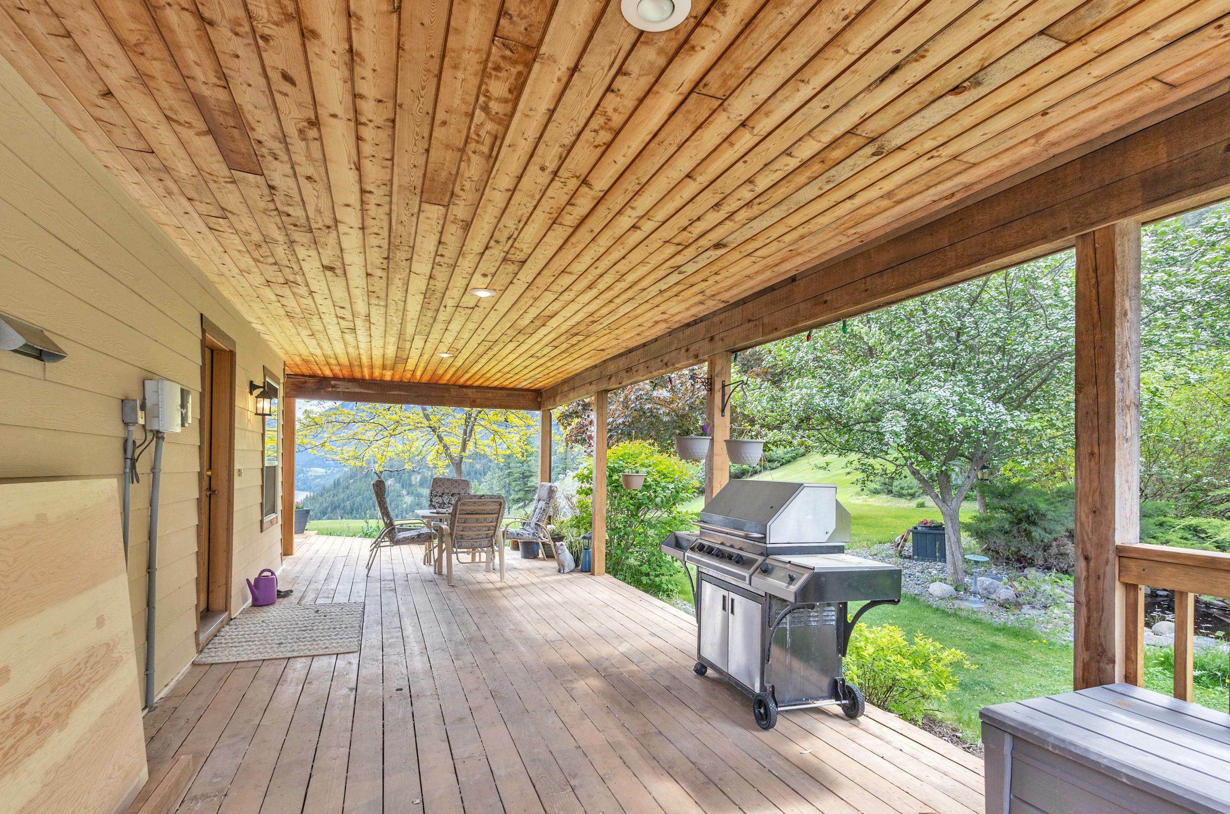 Property Photo: 9100 Texas Creek Road BC V0K 1V0