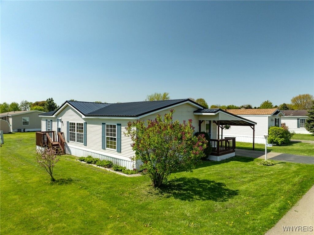 Property Photo:  114 Summerview Dr.  NY 14009 