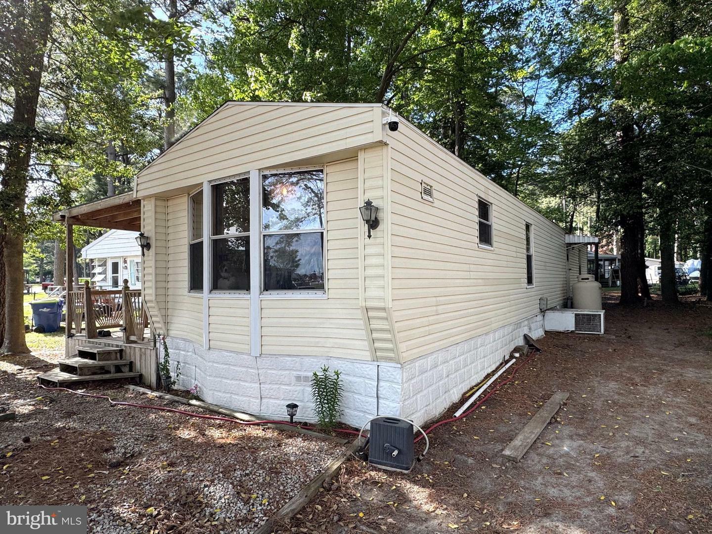 Property Photo: 35573 E Harbor Drive 37624 DE 19966