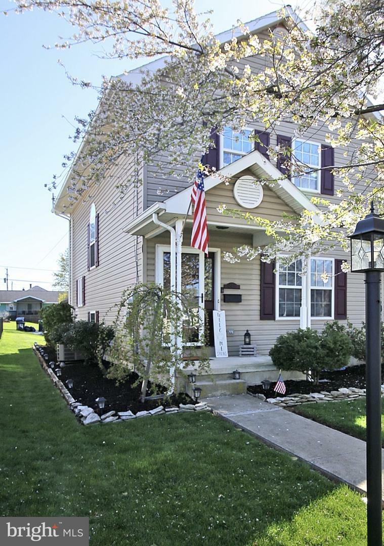 612 N Chestnut Street  Palmyra PA 17078 photo