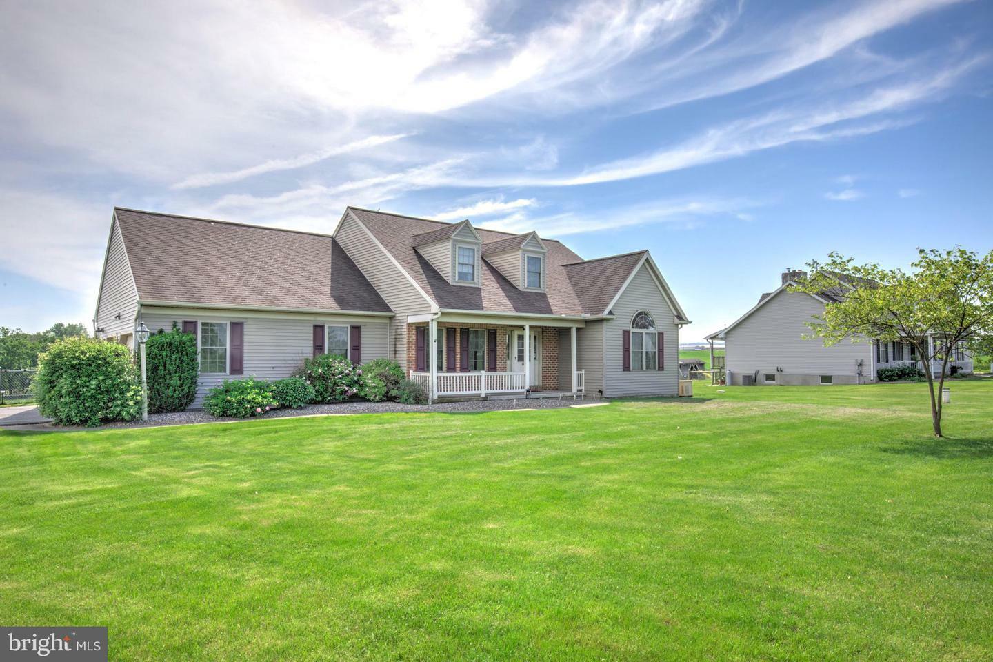 Property Photo: 137 S Ronks Road PA 17572