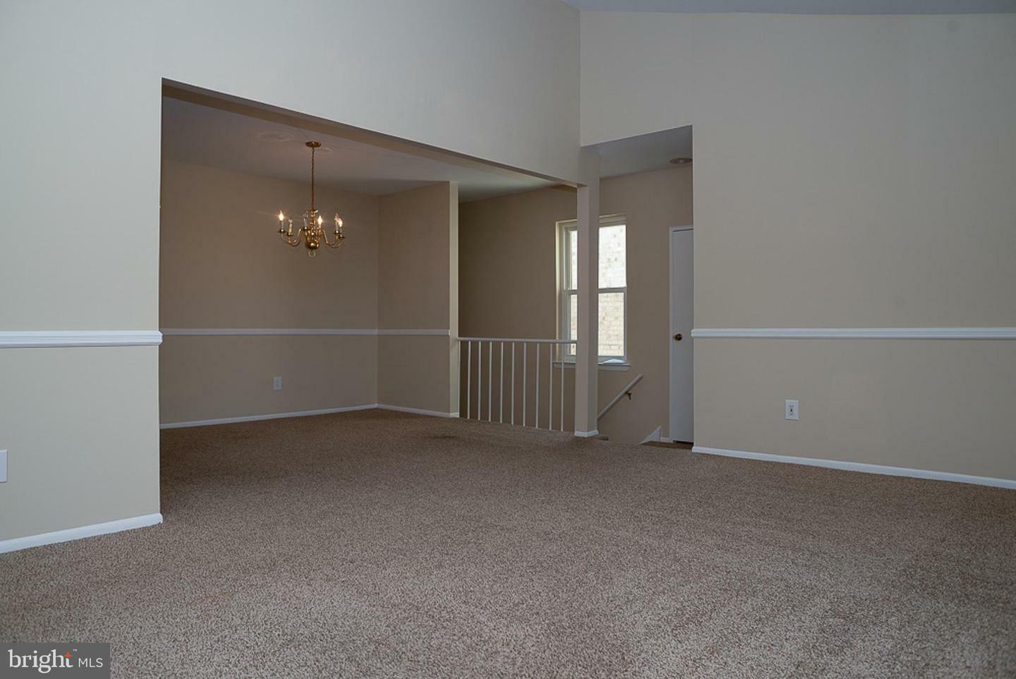 Property Photo: 1606 Raintree Lane 1606 PA 19355