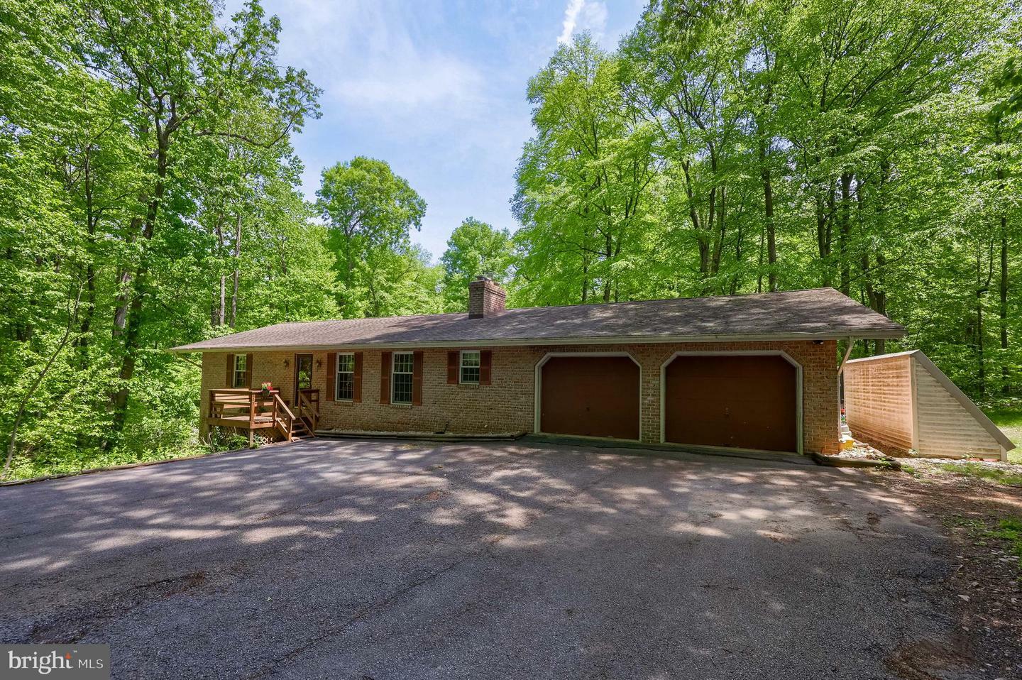 Property Photo: 659 Lancaster Pike PA 17560