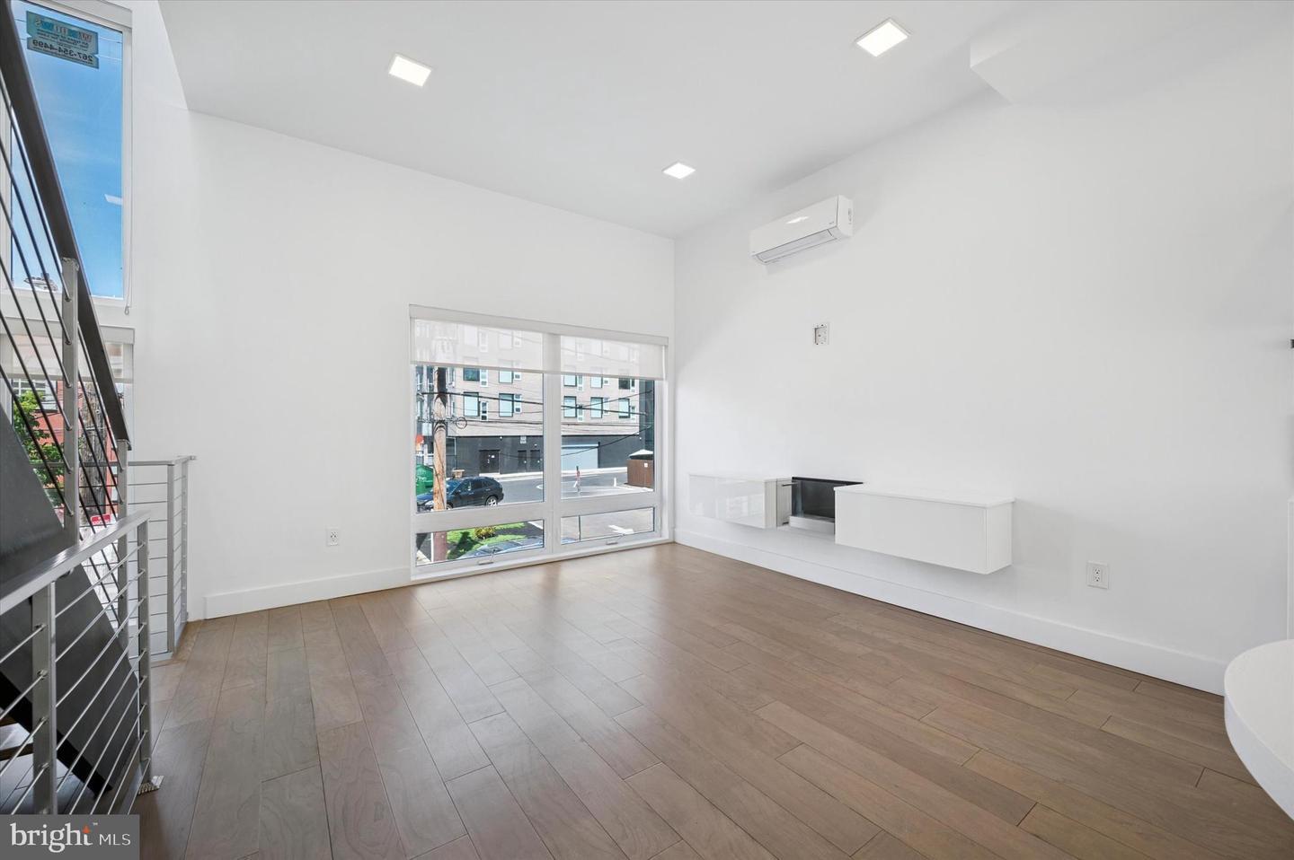 Property Photo: 1127 Leopard Street PA 19123