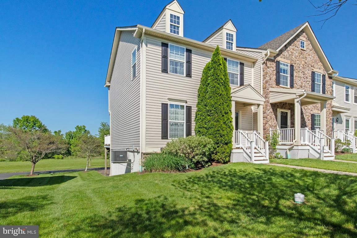 Property Photo: 13 Braden Court PA 18944