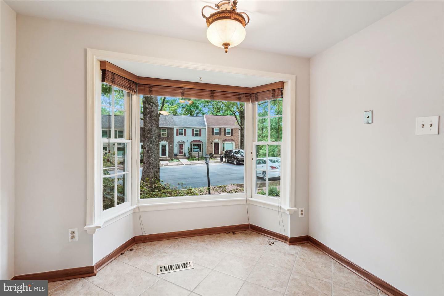 Property Photo: 8230 Goldstream Court VA 22182
