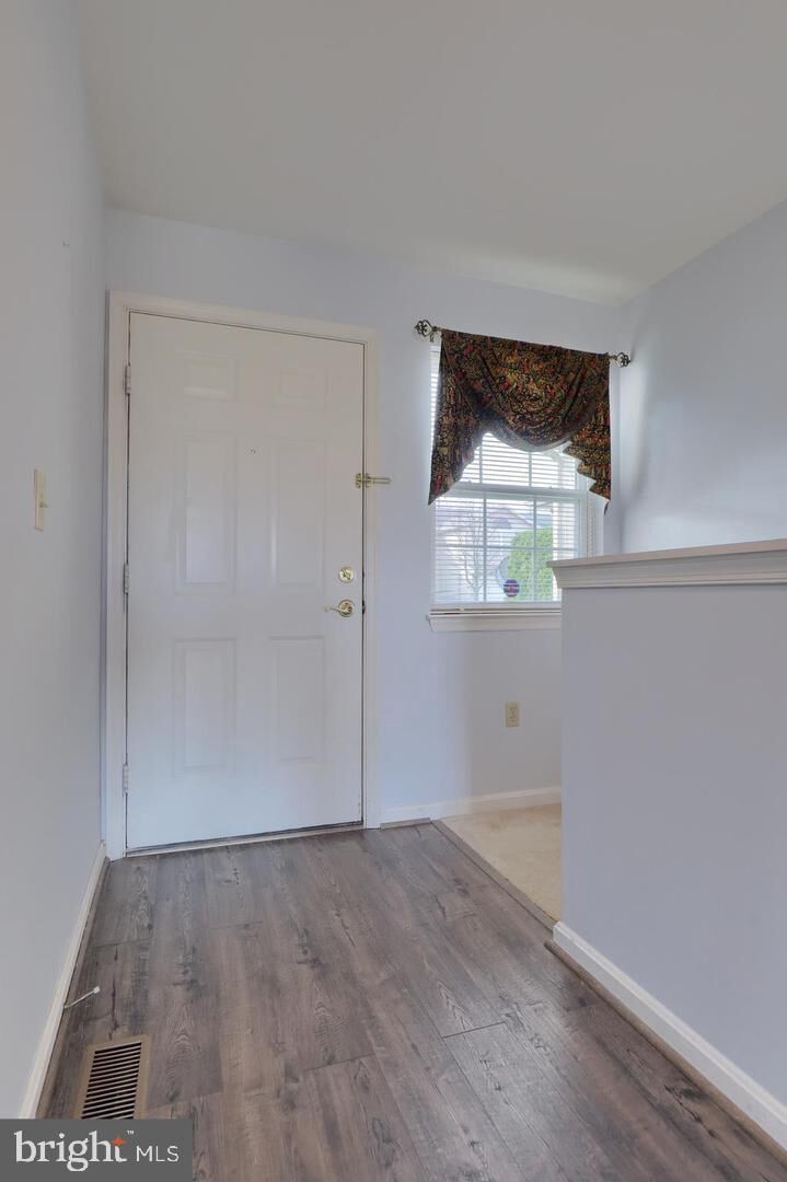 Property Photo:  116 Sparrow Road  PA 17036 