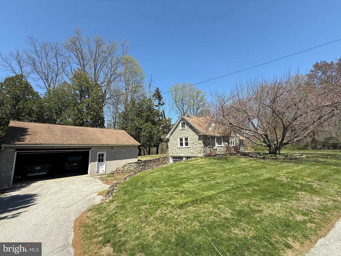 Property Photo: 1019 Kimberton Road PA 19425