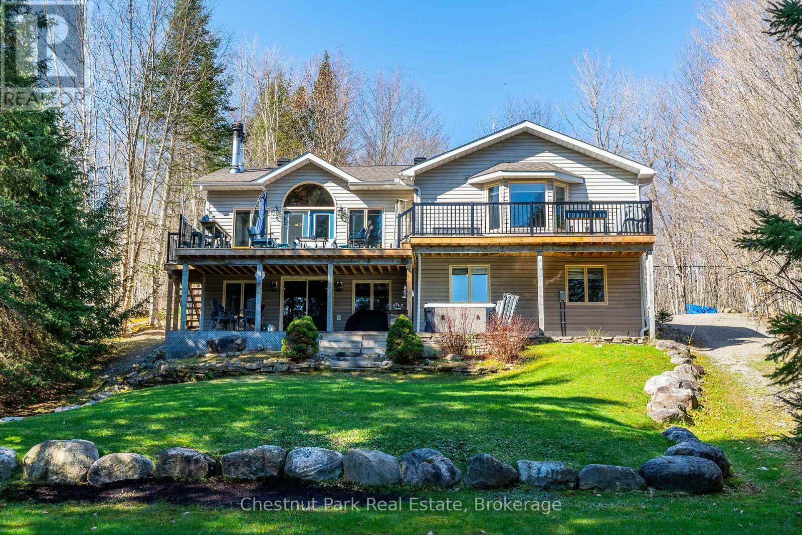 Property Photo: 1581 Breckles Drive ON K0M 1S0