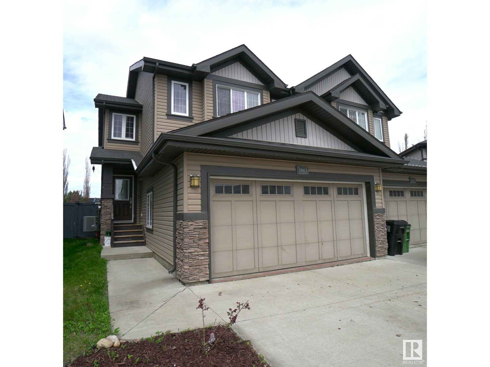 Photo de la propriété: 3863 Gallinger Lo NW AB T5T 4G7