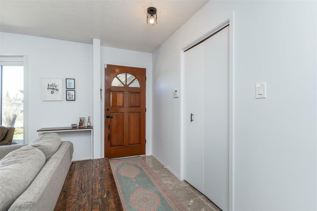 Photo de la propriété: 338 Emerson Avenue MB R2G 2R9