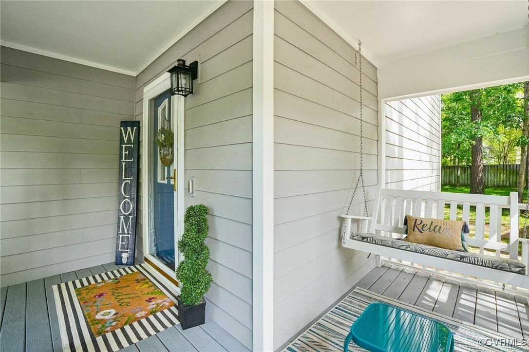 Property Photo: 10808 Stanton Way VA 23238