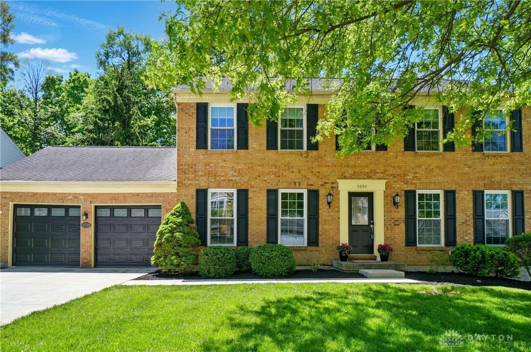 Property Photo: 5594 Fawnwood Lane OH 45247