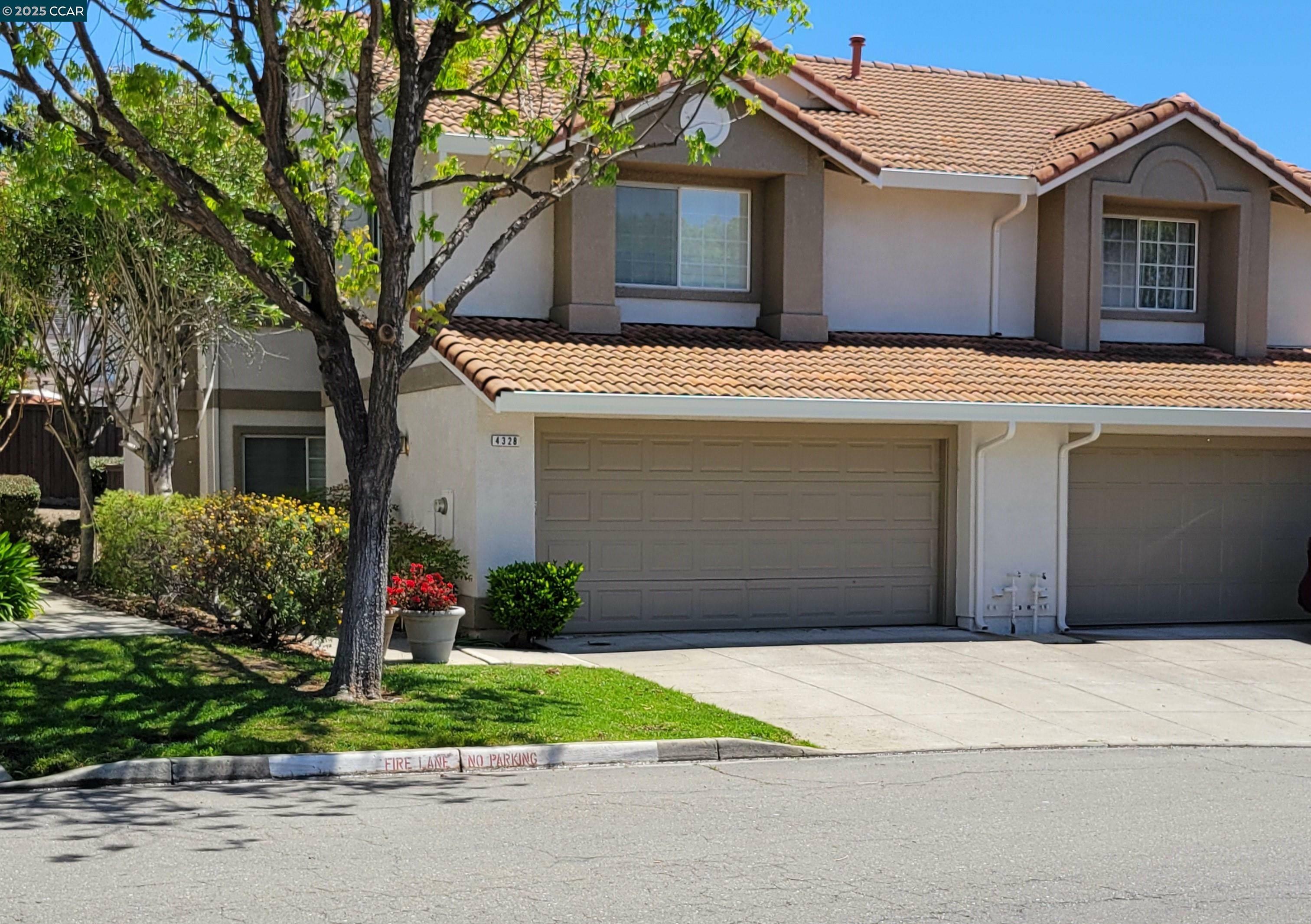 Property Photo: 4324 Conejo Dr CA 94506