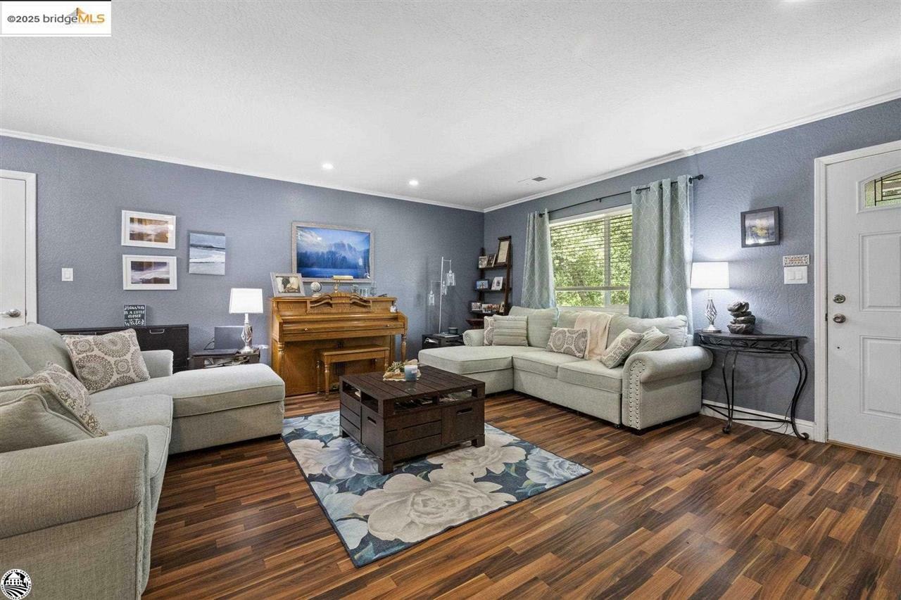Property Photo: 1164 Shaws Flat CA 95370