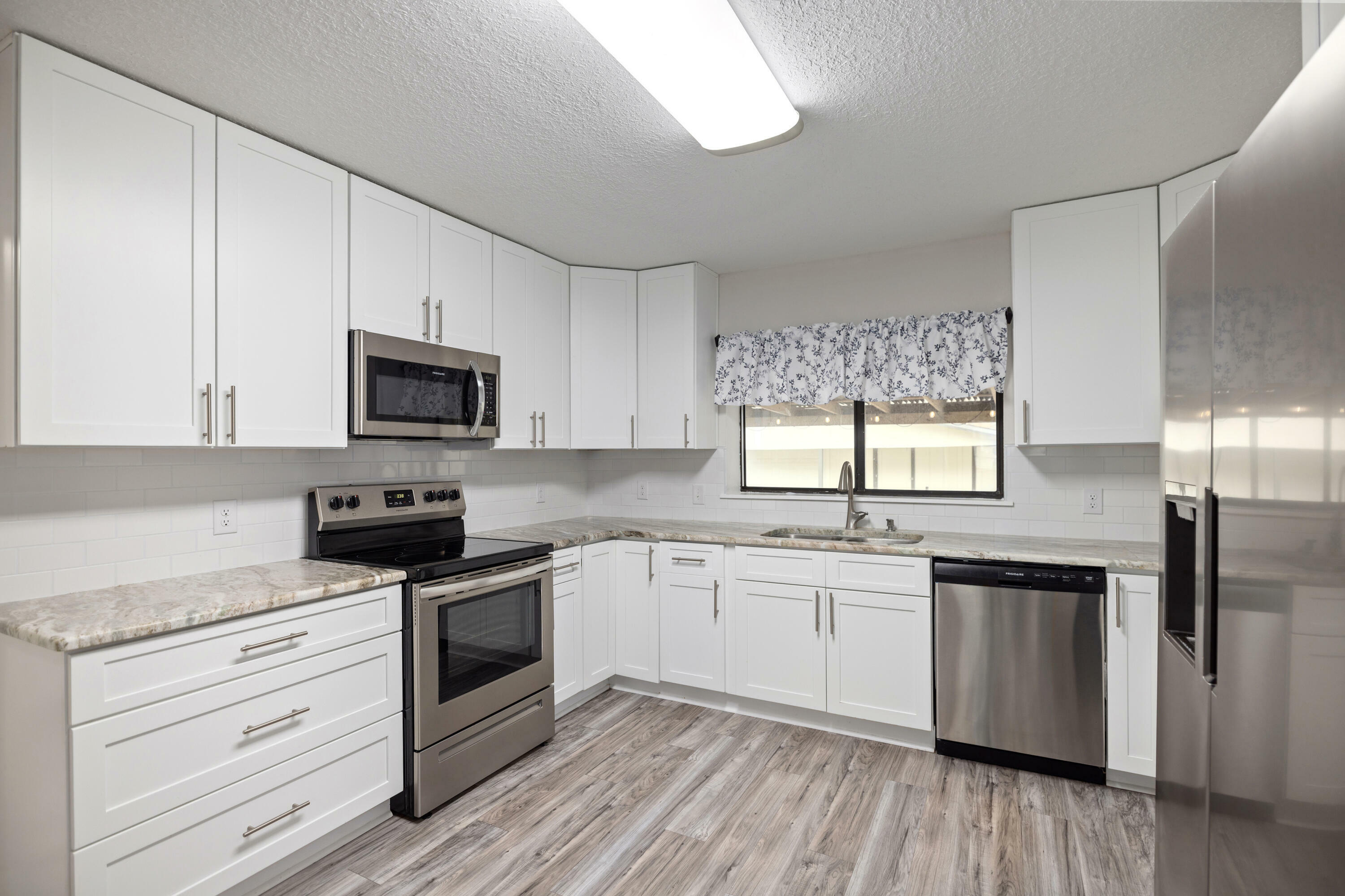 Property Photo:  236 Chicago Avenue  FL 32580 