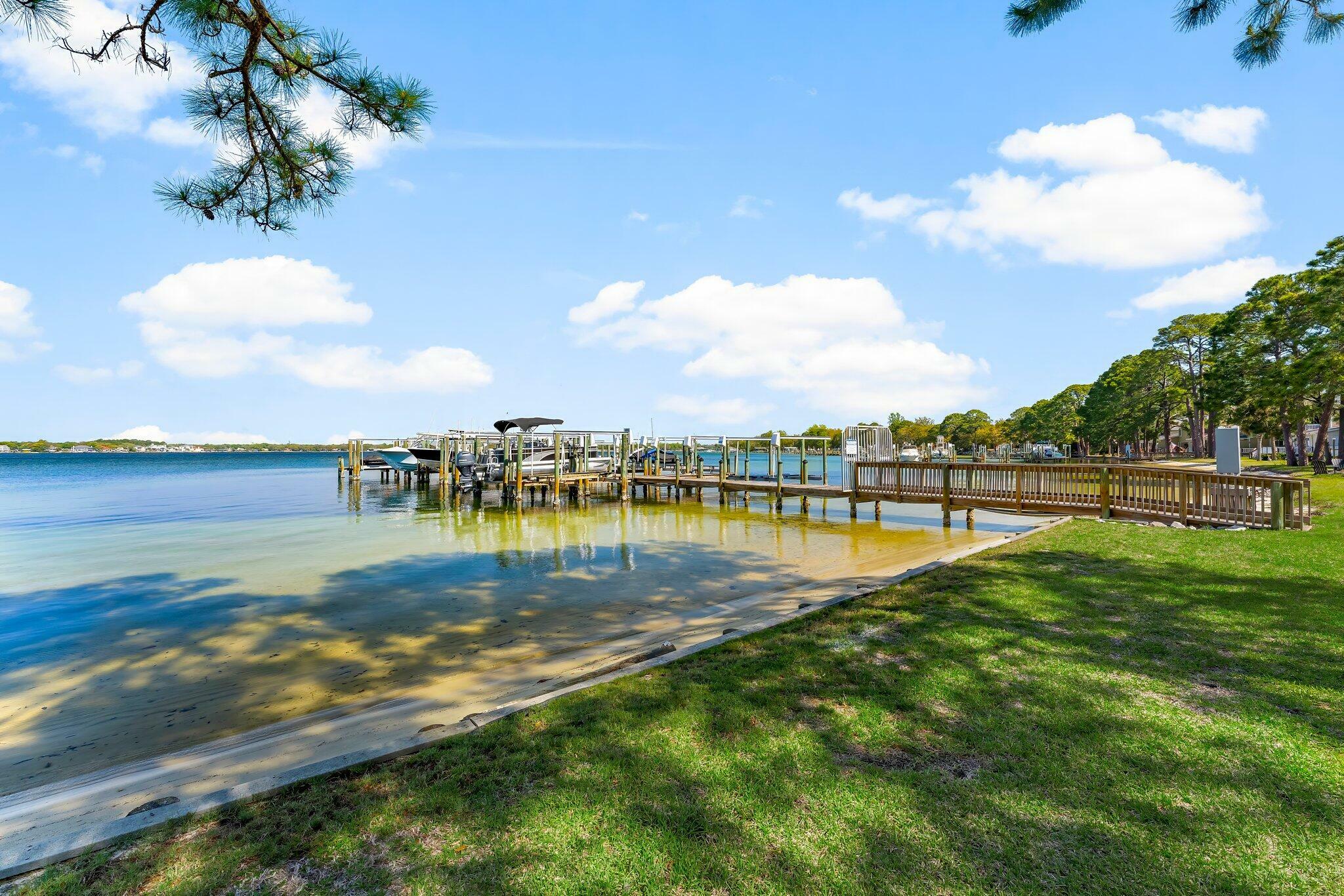 Property Photo:  209 Shalimar Drive  FL 32579 