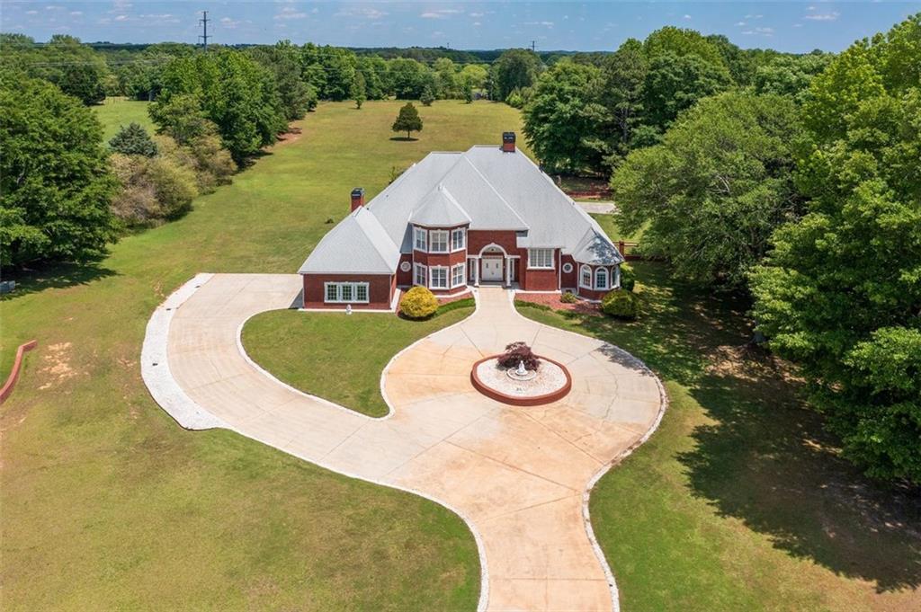 Property Photo:  3030 Berry Road  GA 30052 