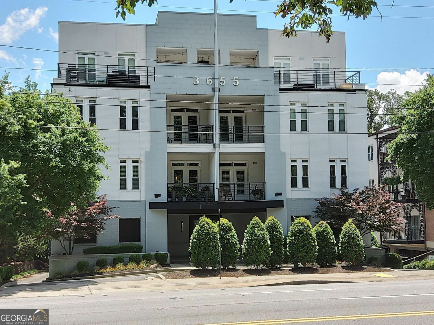 Property Photo: 3655 Peachtree Road NE 203 GA 30319