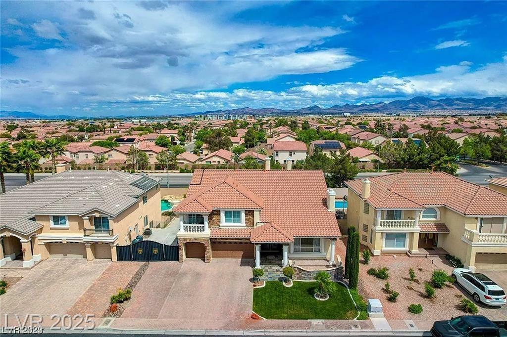 Property Photo: 11072 Pentland Downs Street NV 89141