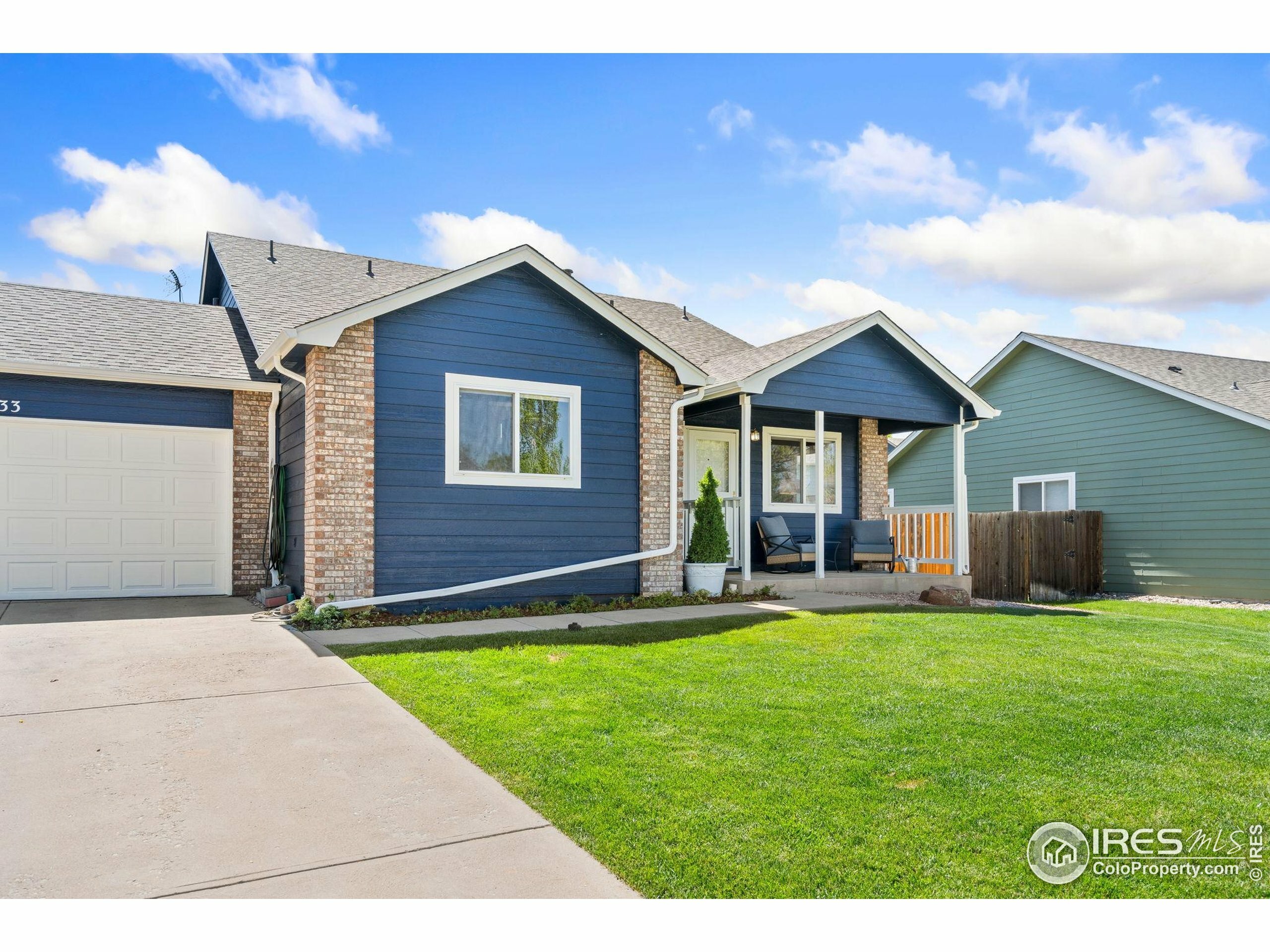 Property Photo: 833 Kaitlyn Cir CO 80537