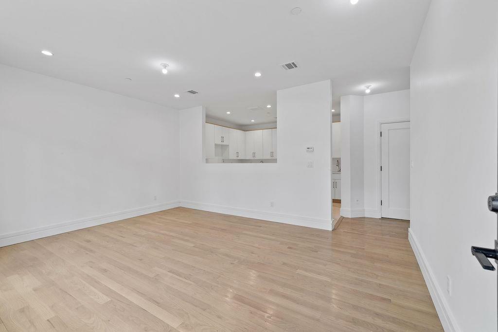 Property Photo: 242 Blauvelt Road 101 NY 10952