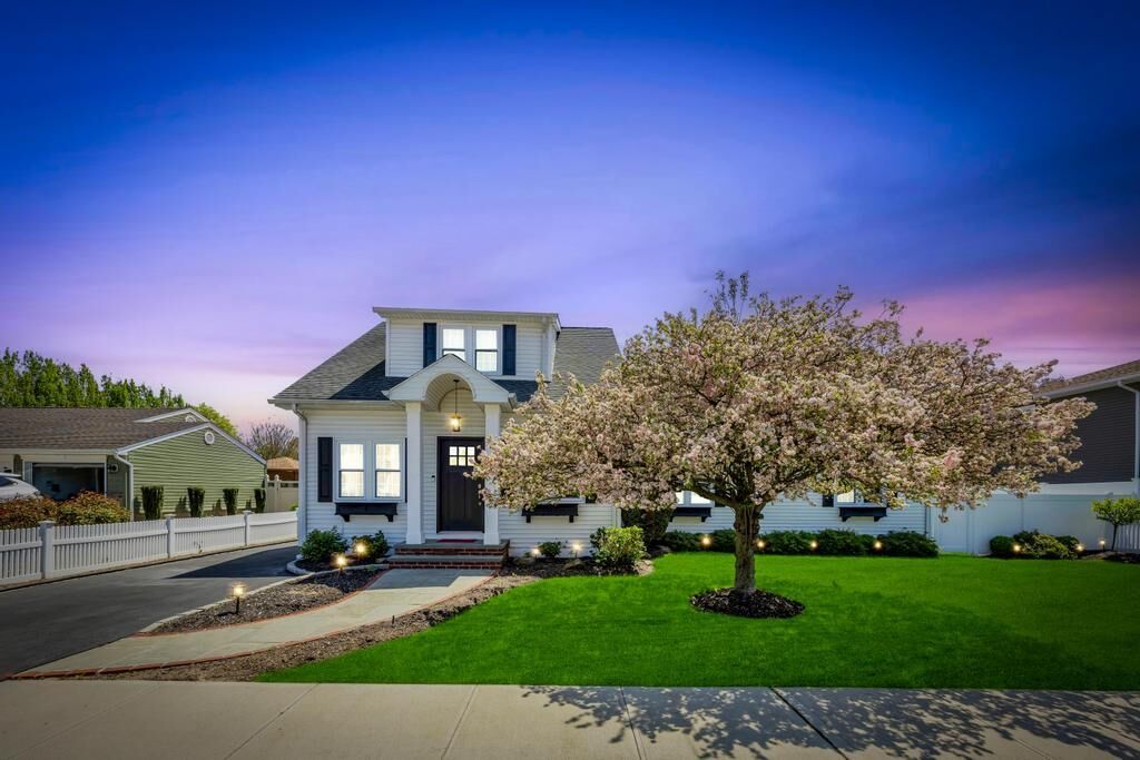Property Photo: 1788 Noble Street NY 11554