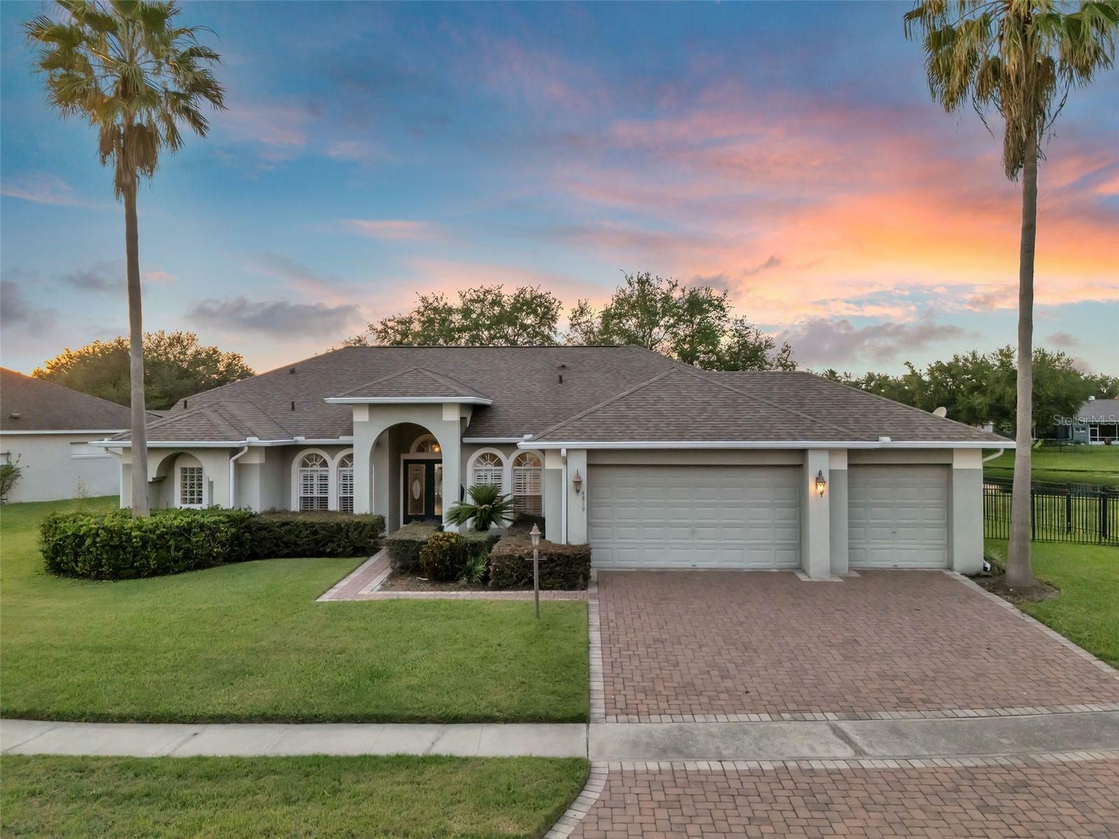 Property Photo: 4879 Brightmour Circle FL 32837