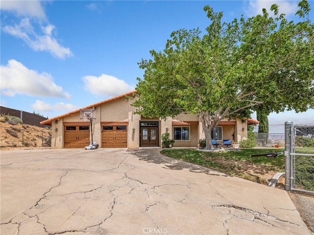 Property Photo: 18728 Plumas Street CA 92345