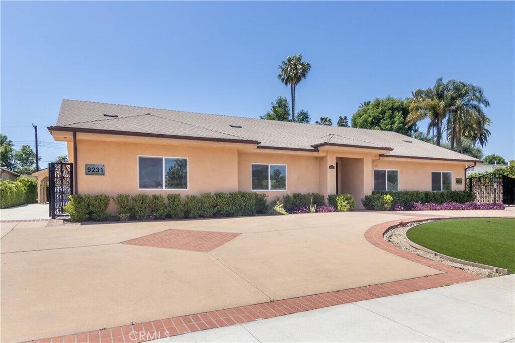 Property Photo:  9231 Vanalden Avenue  CA 91324 