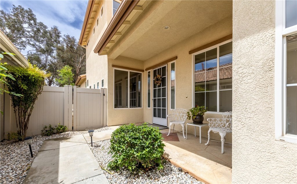 Property Photo: 4919 Oakhurst Avenue CA 92220
