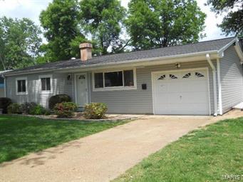 Property Photo: 1135 Estes Drive MO 63031