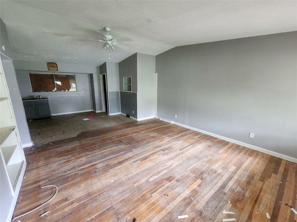 Property Photo: 9950 Cambria Drive MO 63136