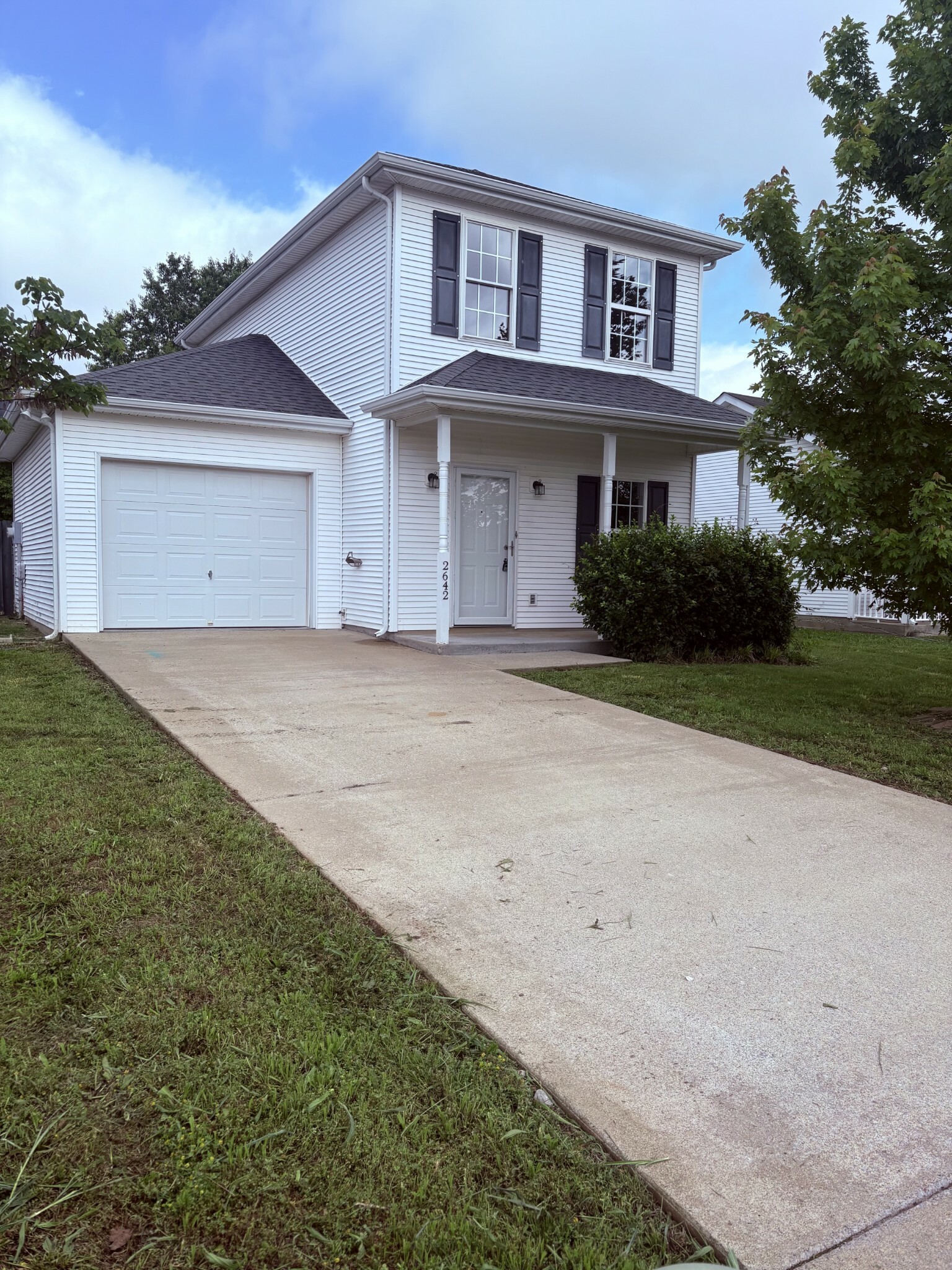 Property Photo: 2642 Sewanee Pl TN 37128