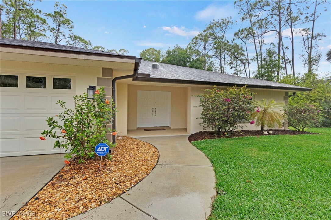 Property Photo: 24410 Mountain View Drive FL 34135