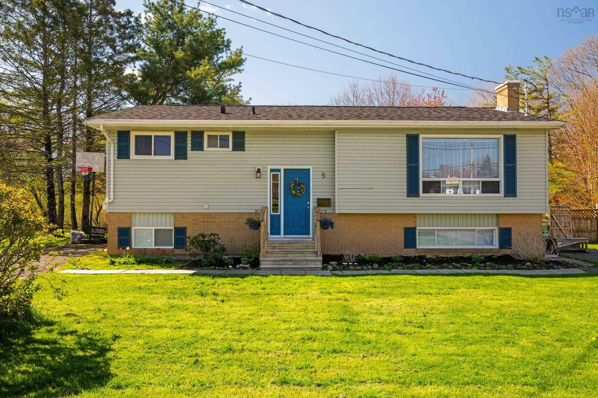 Property Photo: 5 Seawood Avenue NS B4C 2L1