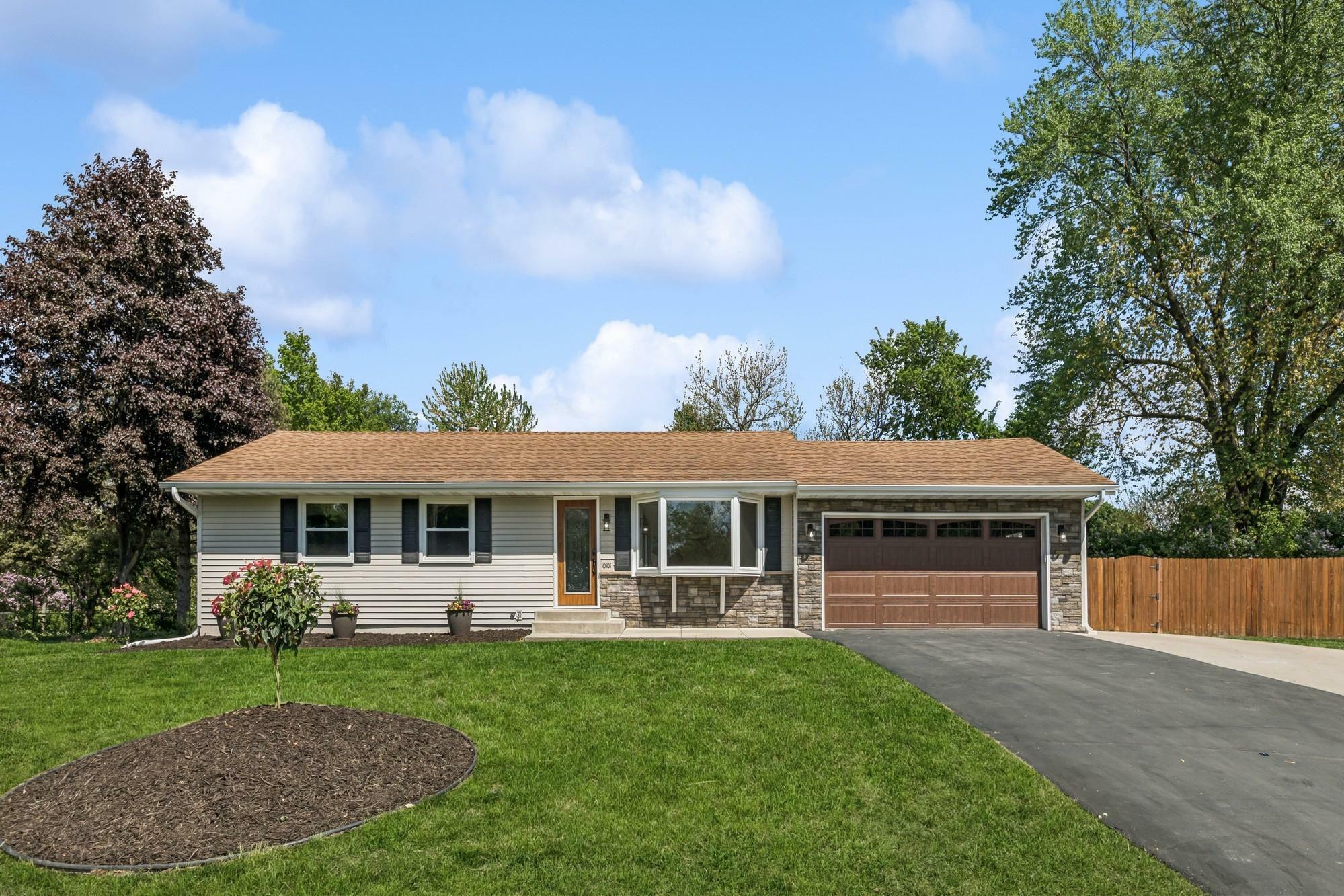 Property Photo: 10101 Upton Road MN 55431