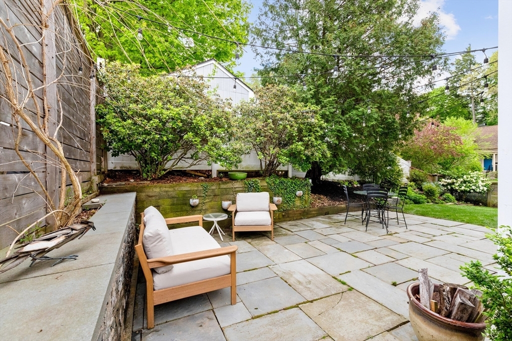 Property Photo:  18 Englewood Road  MA 01890 