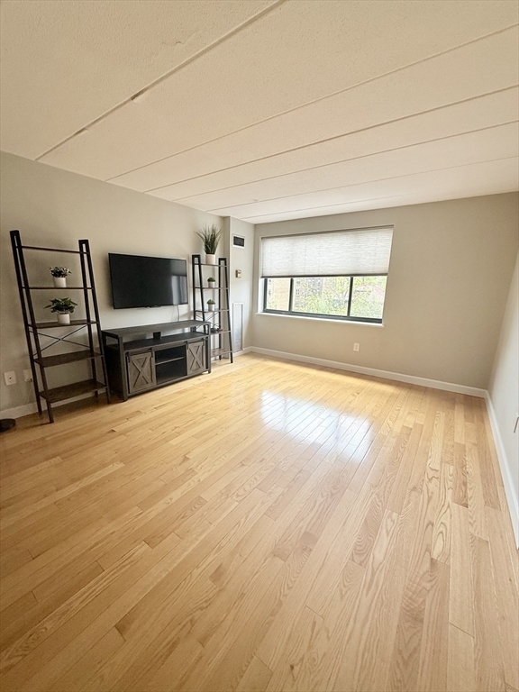 Property Photo:  1933 Commonwealth Ave 408  MA 02135 