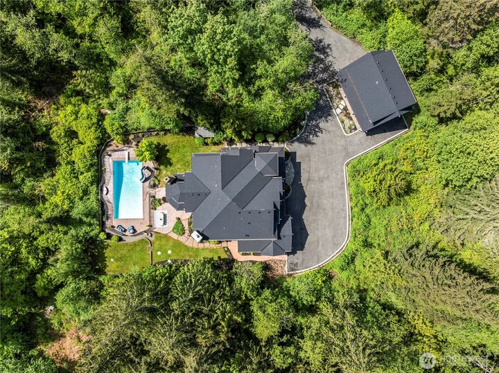 Property Photo:  35909 SE 89th Place  WA 98065 