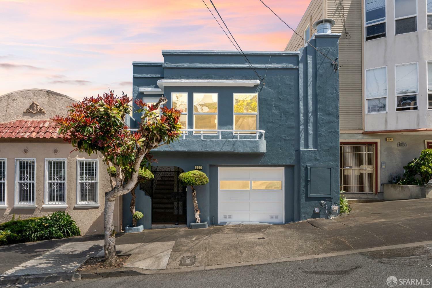 Property Photo: 157 Majestic Avenue CA 94112