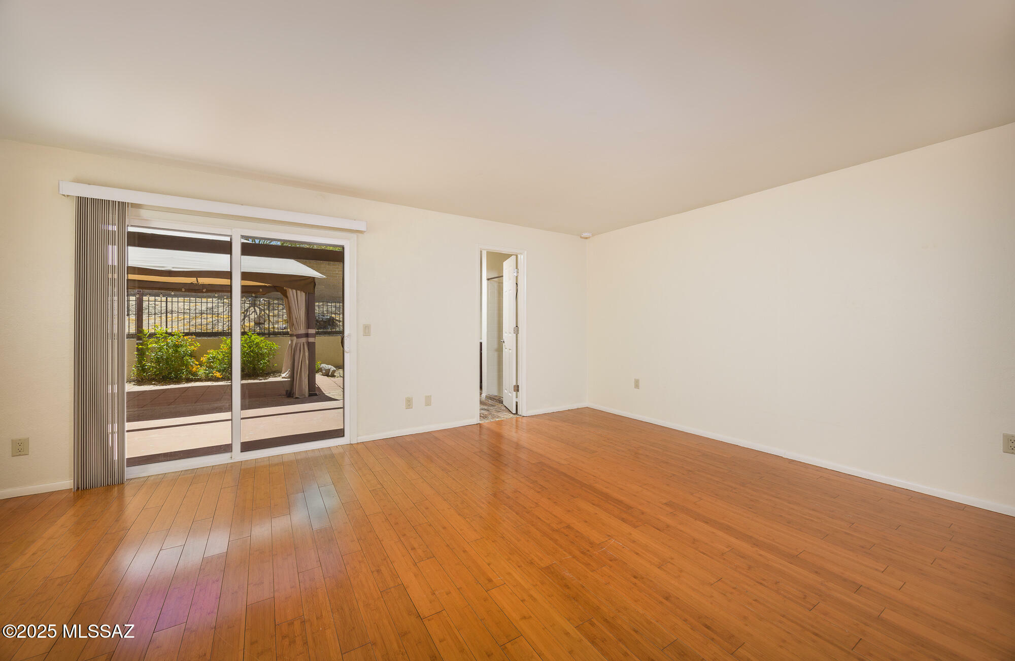 Property Photo: 9846 E 2nd Street AZ 85748