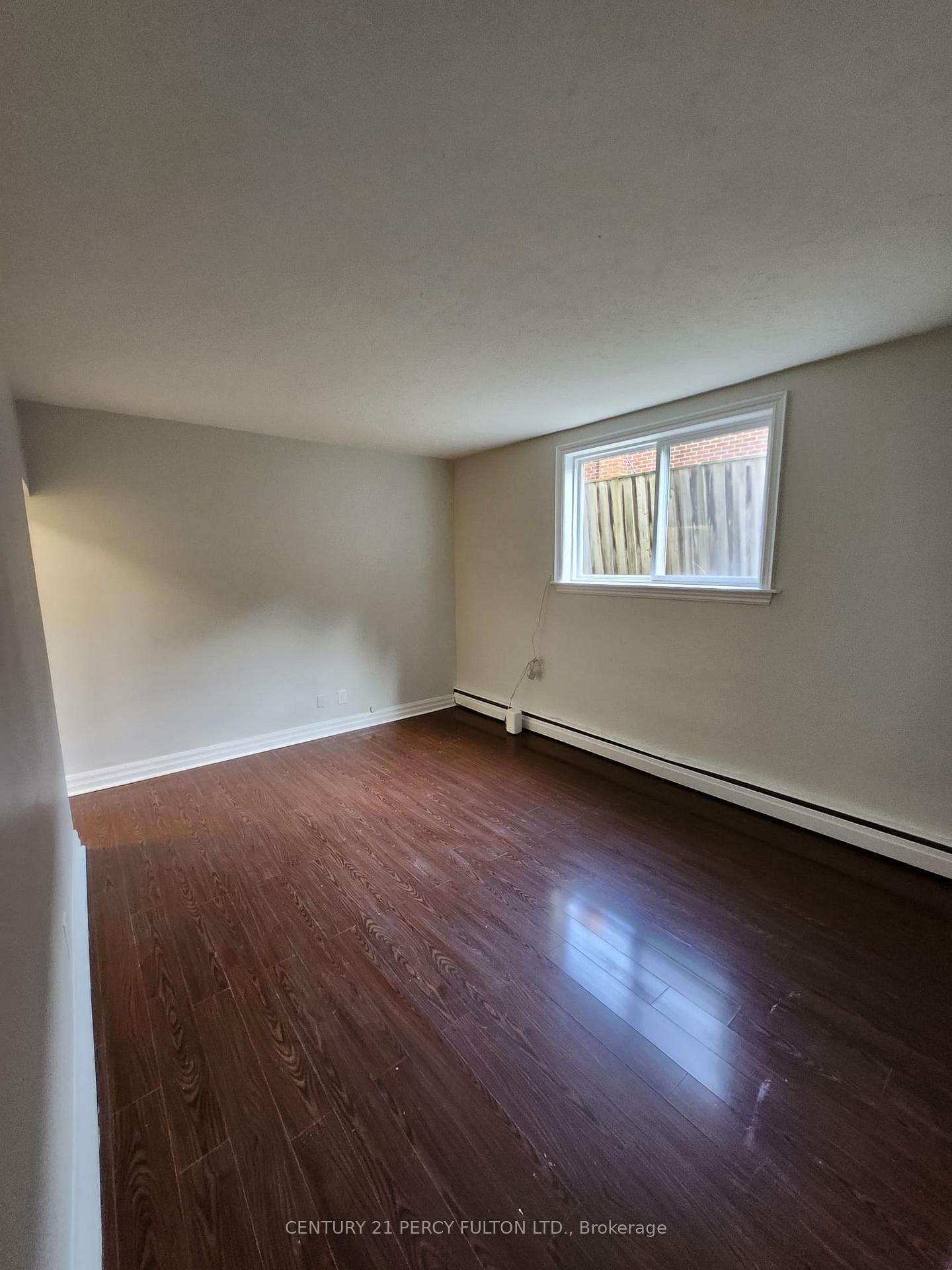 Property Photo: 507 Colborne Street W Lower ON L1N 1X7
