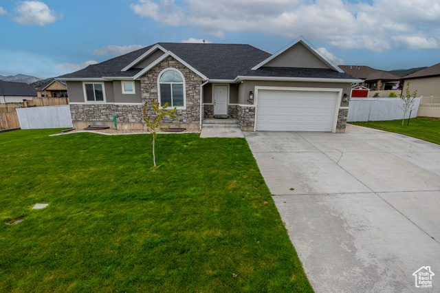 Property Photo: 905 S 270 E UT 84648