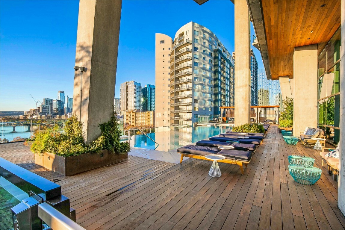 Property Photo: 70 Rainey Street 1702 TX 78701