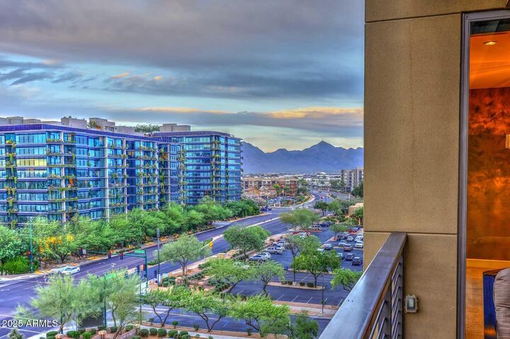 Property Photo:  15215 N Kierland Boulevard 636  AZ 85254 